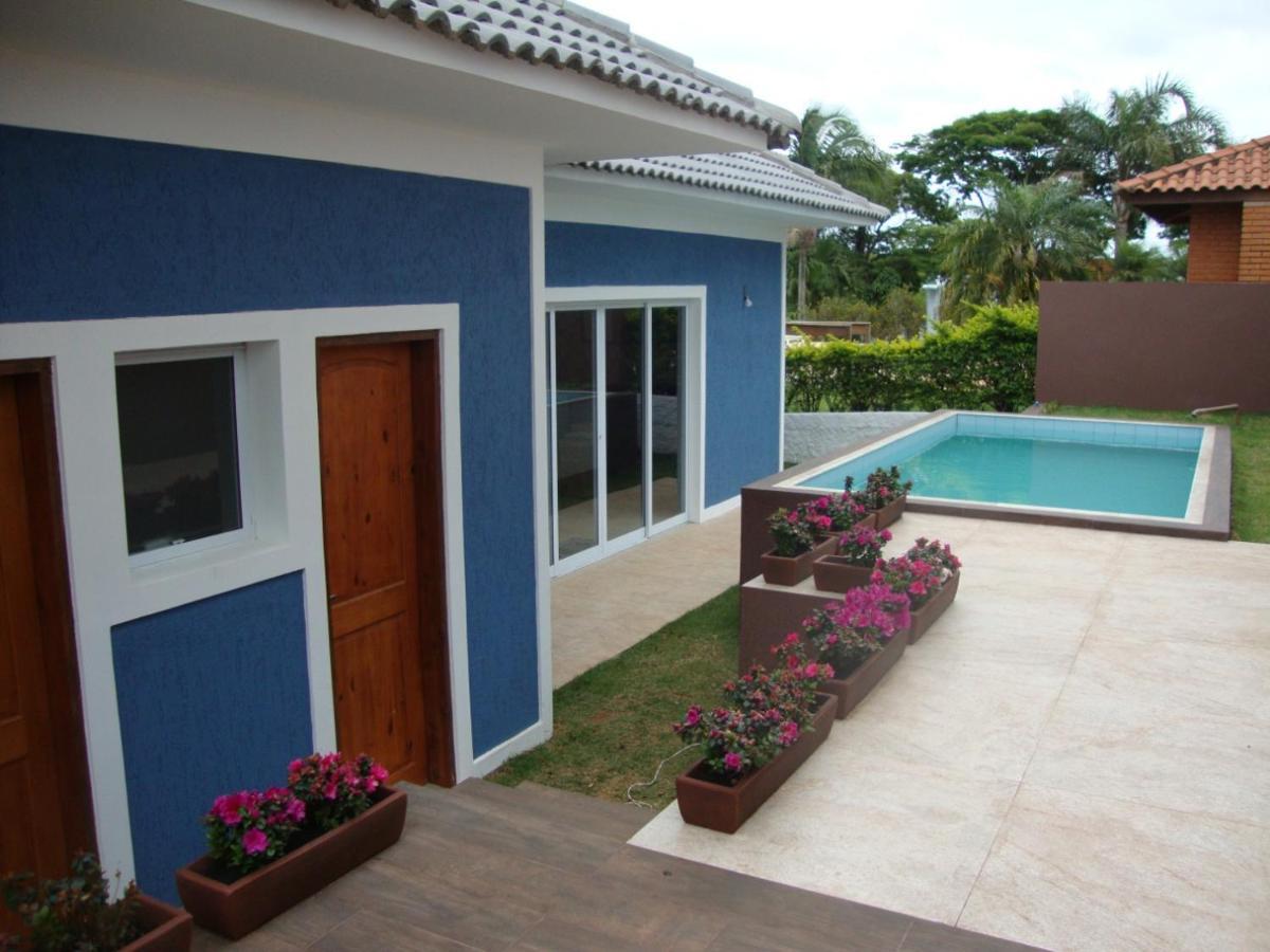 Villa Linda Casa Térrea Em Riviera De Santa Cristina XIII Paranapanema Exterior foto